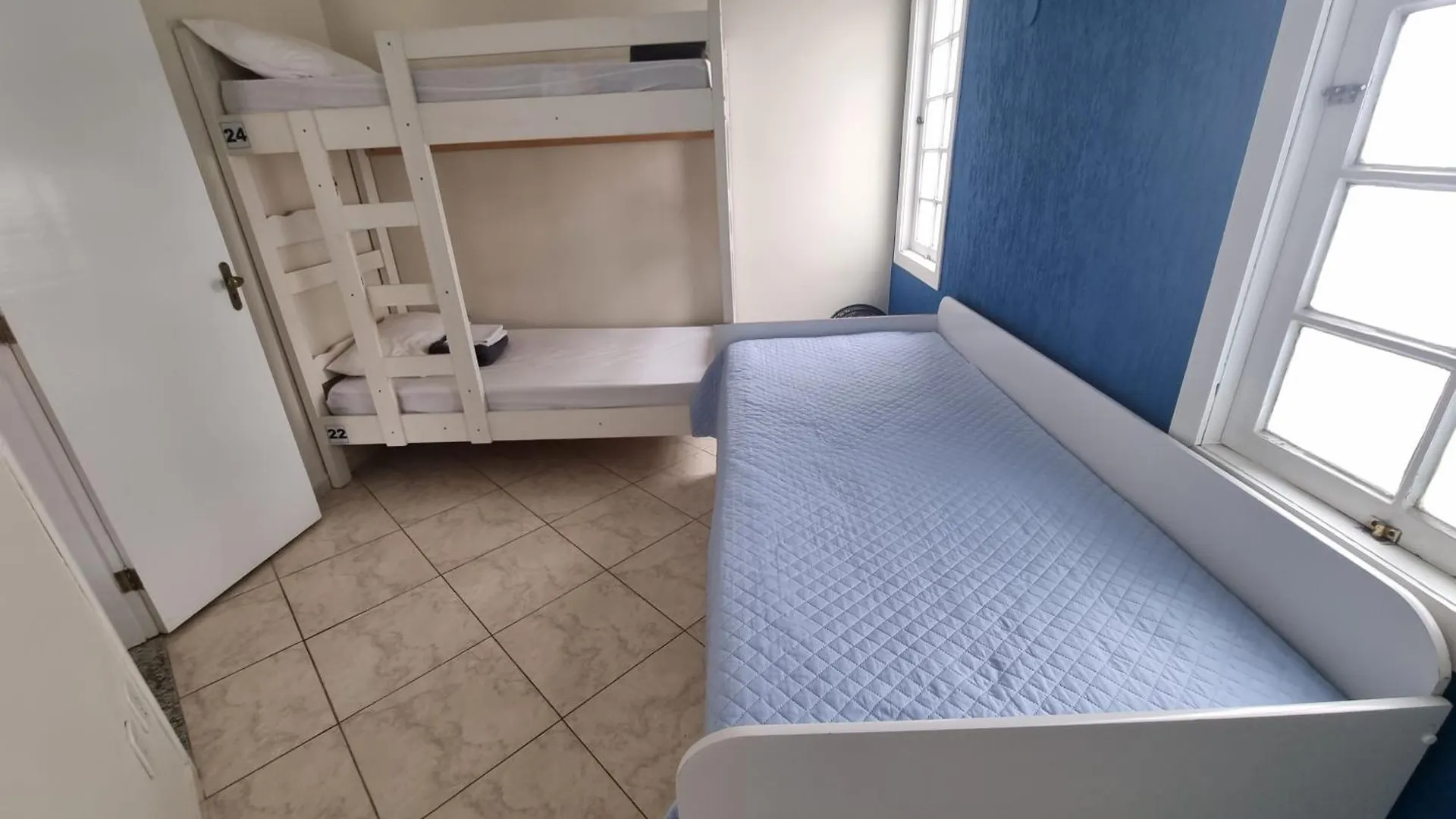 Zenit Hostel Da Cris Cabo Frio Brazil