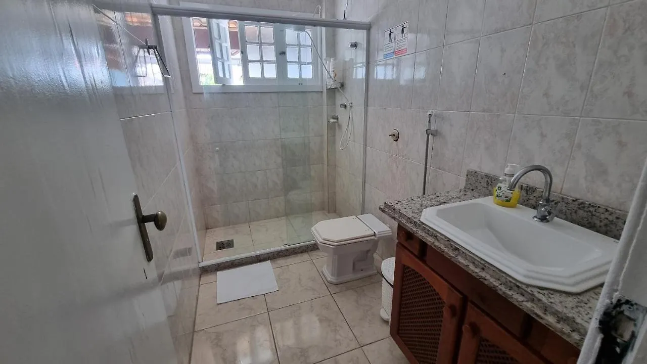 Zenit Hostel Da Cris Cabo Frio 0*,  Brazilië
